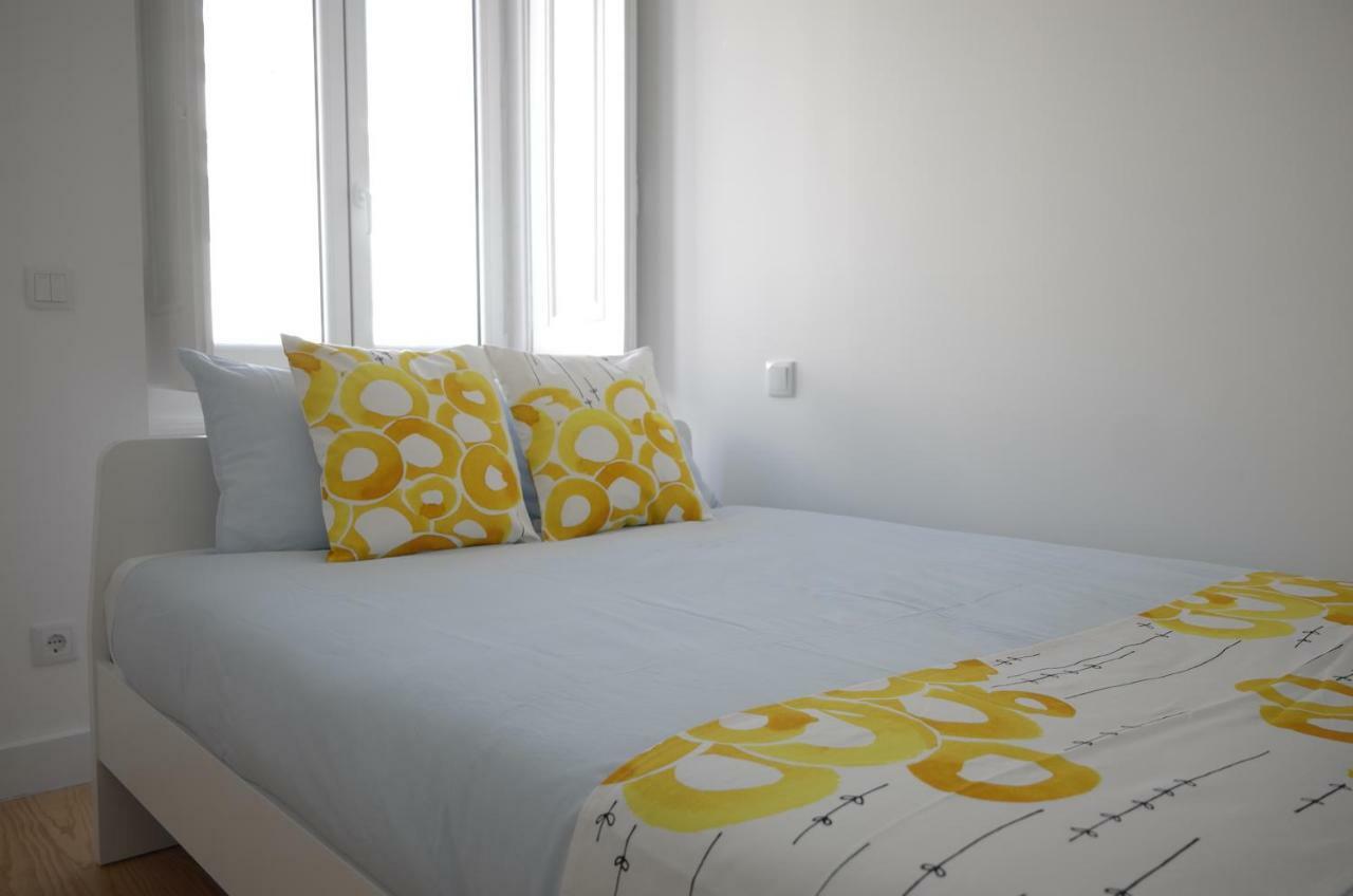 Double Suite By The Ocean Paco de Arcos Luaran gambar